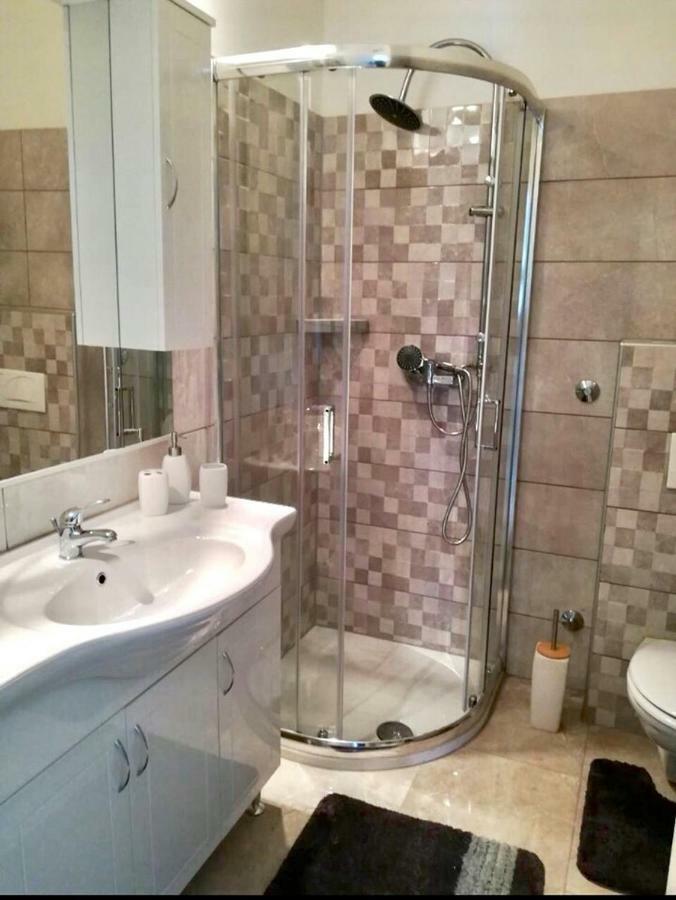 Apartment Lili 포레치 외부 사진